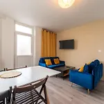 Maison 4 Ch, Ideal Deplacement Pro, Parking, Renove *