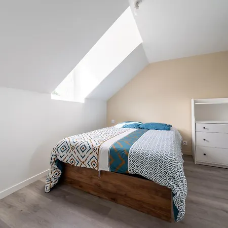 Maison 4 Ch, Ideal Deplacement Pro, Parking, Renove Apartmán *